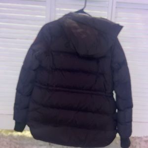 black Canada Goose black label Alliston puffer jacket worn twice.